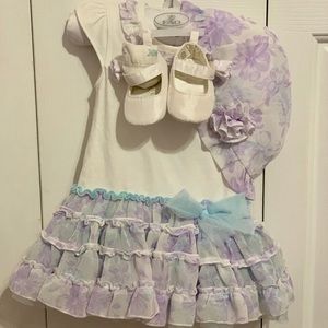 FAO Swartz baby girl dress, shoes, hat & socks